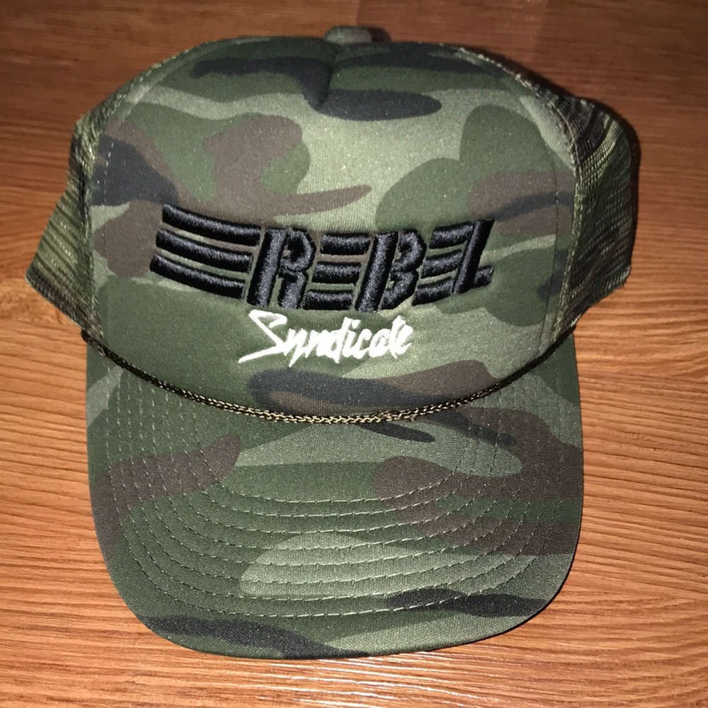 Rebel syndicate camo trucker